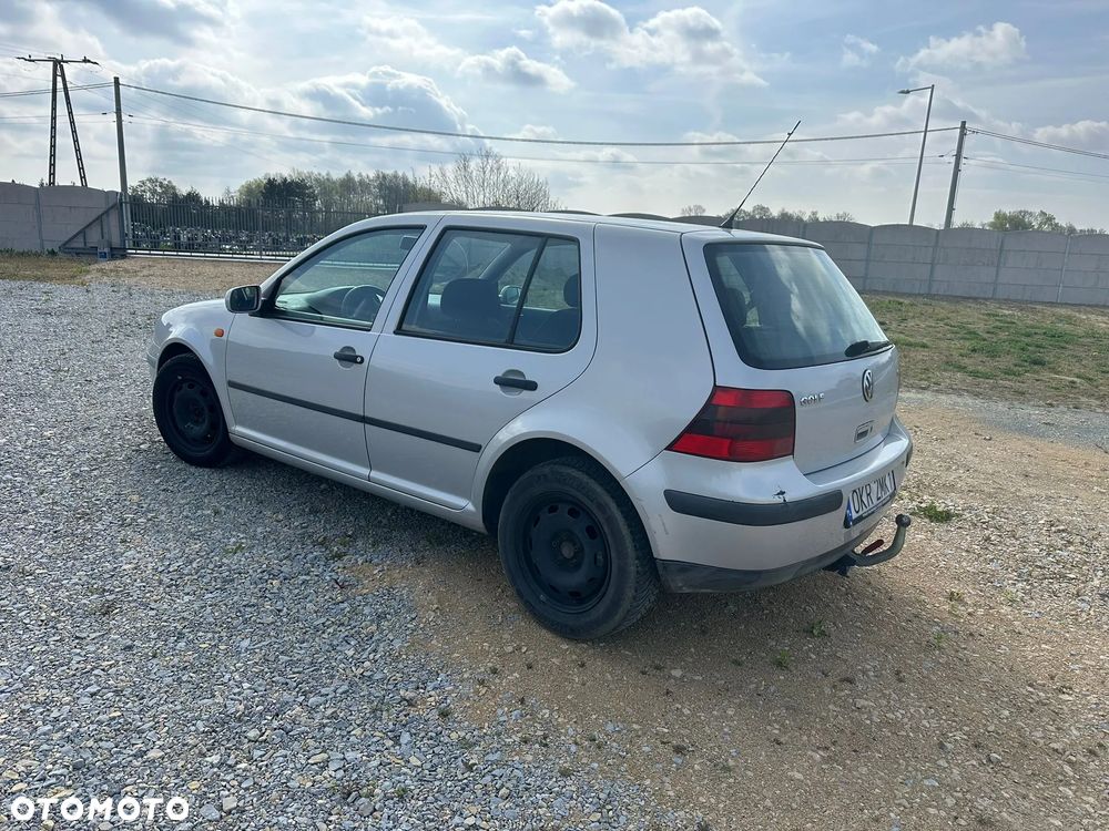 Volkswagen Golf 1.6 - 3