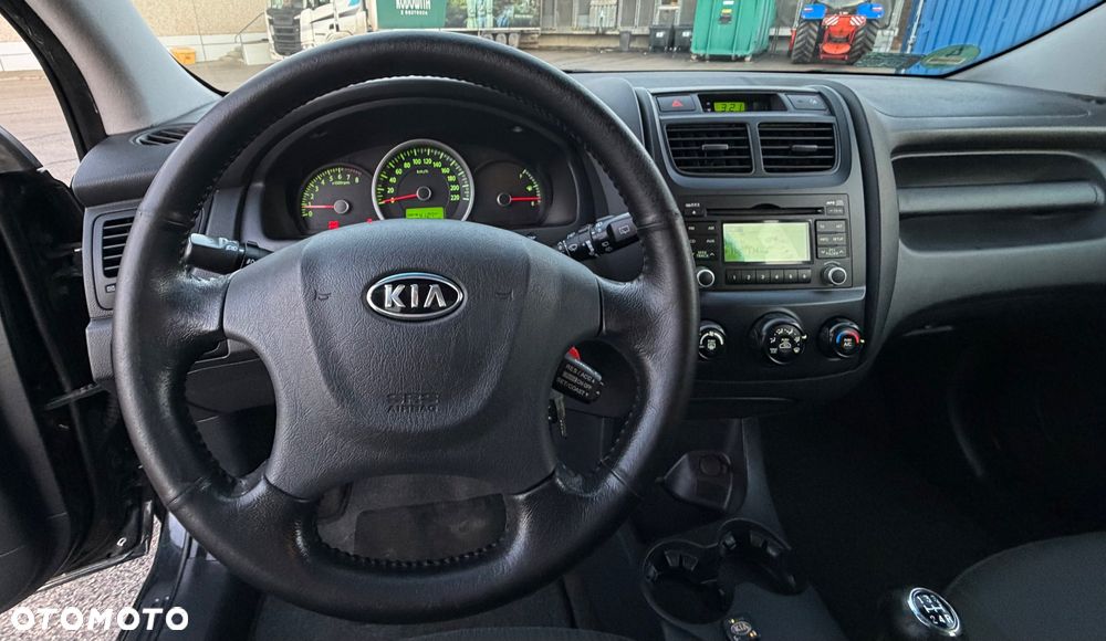 Kia Sportage 2.0 2WD LX - 6