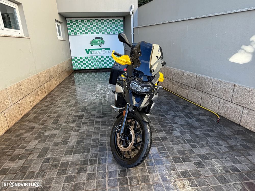 BMW F 750 GS 40anos Rebaixada - 2