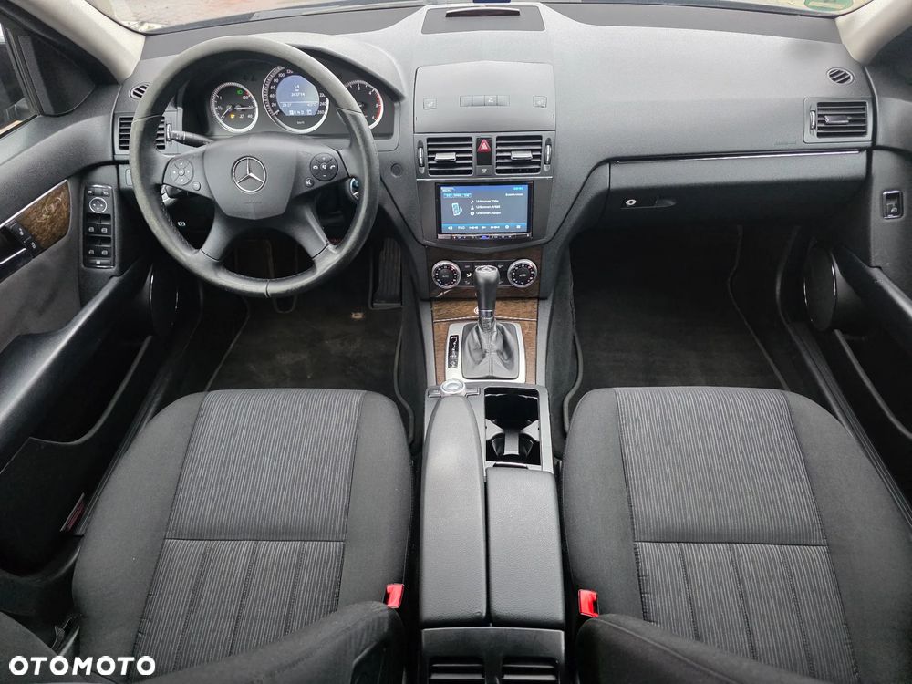 Mercedes-Benz Klasa C 220 CDI DPF Automatik Elegance - 6