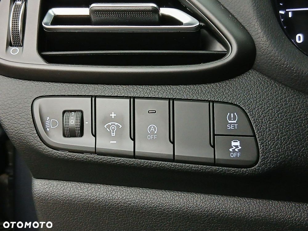 Hyundai i30 1.0 T-GDI Smart - 23