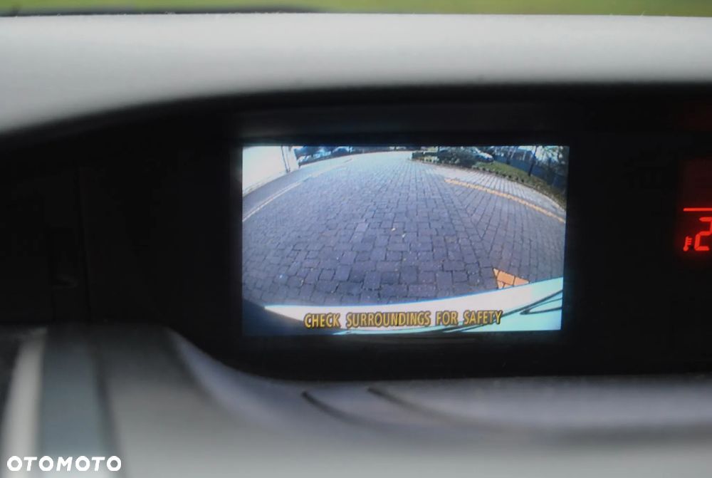 Mazda CX-7 2.2 CD Exclusive + - 13