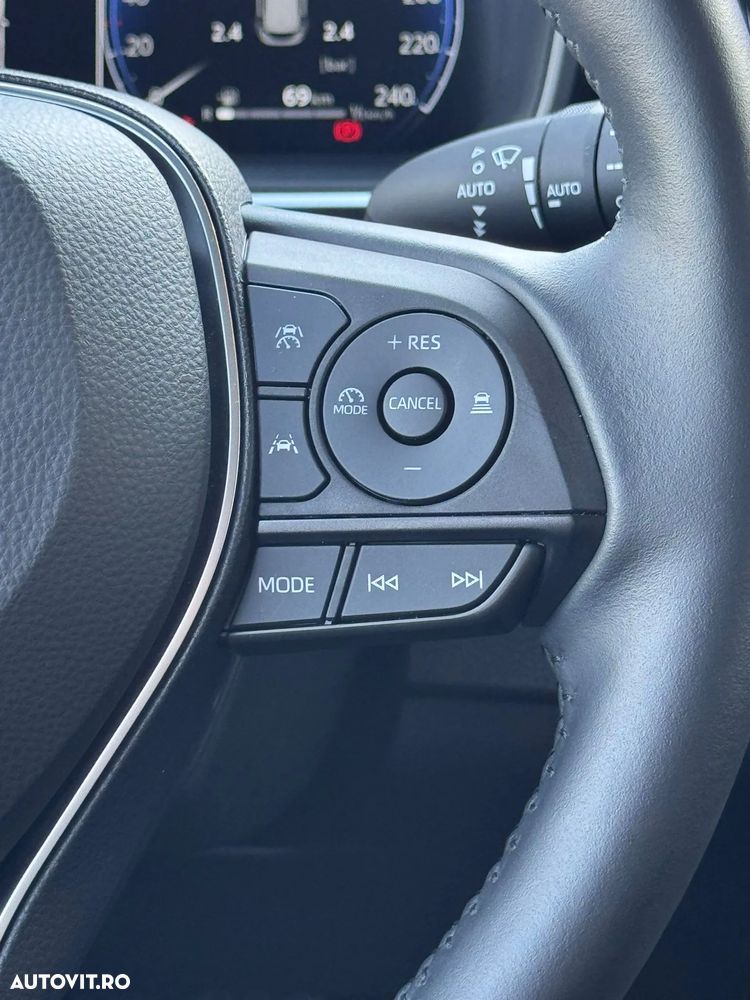 Toyota Corolla - 20
