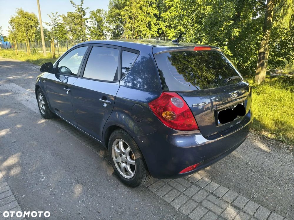 Kia Ceed - 2