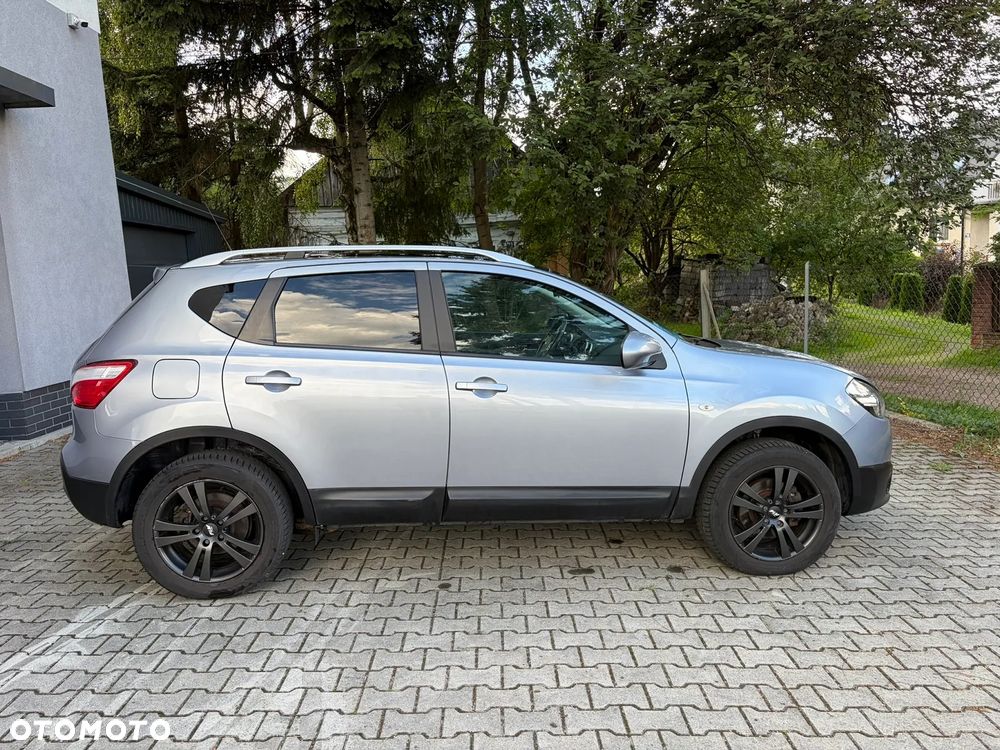 Nissan Qashqai 2.0 4 x 4 tekna - 33