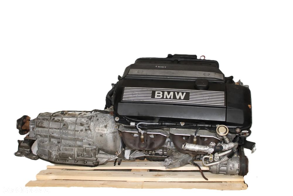 HURT SILNIKI / SILNIK 3.0L R6 M54B30 / SKRZYNIA AUTOMAT ZF 5HP-19/BMW E46 2002 - 7