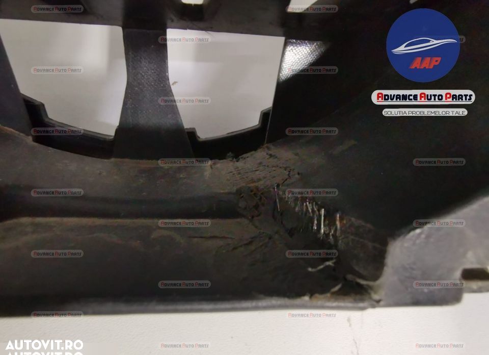 Grila centrala R-Line originala Volkswagen VW  Tiguan  2 AD1 [2016 - 2 - 7