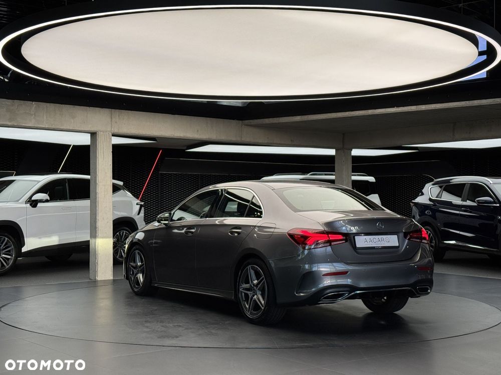 Mercedes-Benz Klasa A 200 AMG Line 7G-DCT - 4
