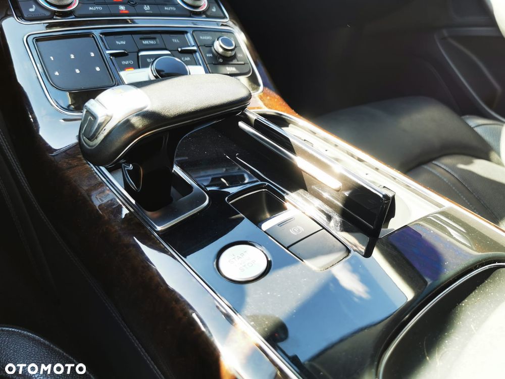 Audi A8 4.2 FSI Quattro tiptronic Langversion - 26