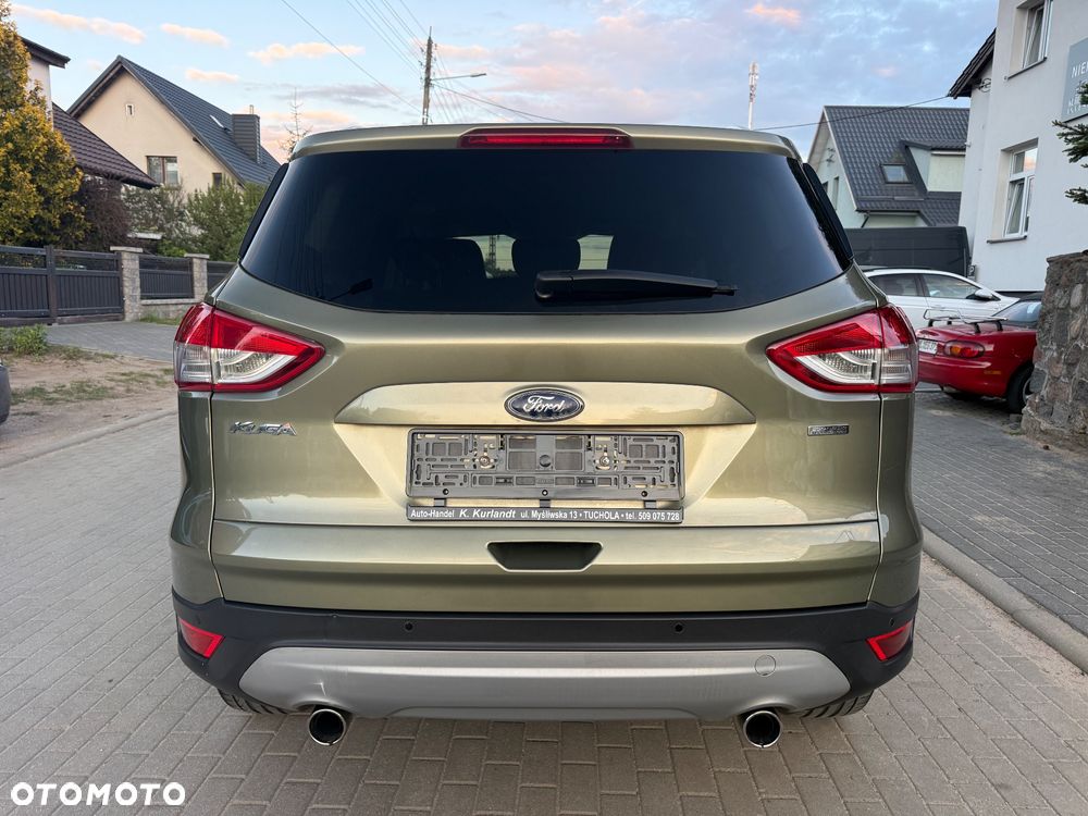 Ford Kuga 1.6 EcoBoost 2x4 Titanium - 8