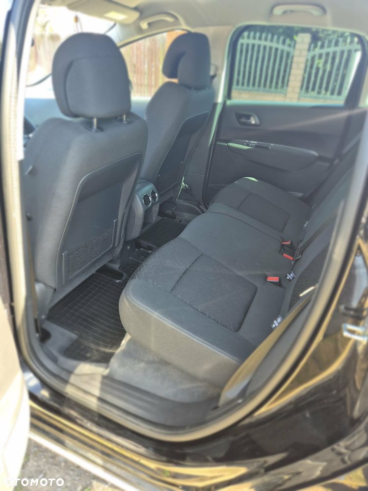 Peugeot 3008 - 16