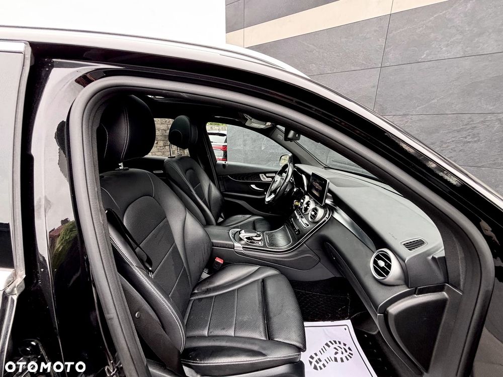 Mercedes-Benz GLC 300 4Matic 9G-TRONIC - 16