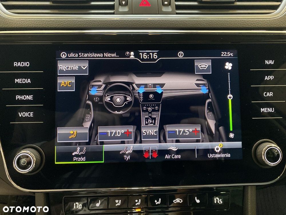 Skoda Superb 2.0 TDI SCR 4x4 Style DSG - 26