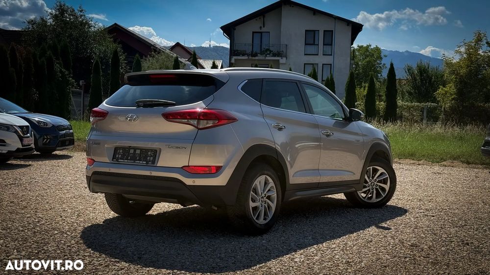 Hyundai Tucson blue 1.7 CRDi 2WD DCT Premium - 4