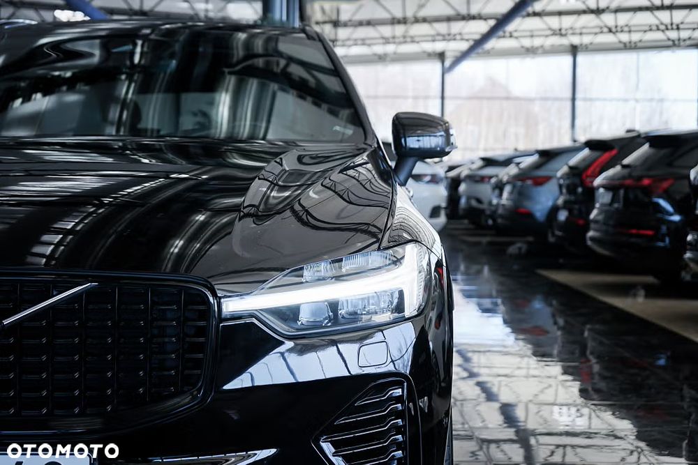 Volvo XC 60 T8 AWD Recharge Geartronic RDesign - 4