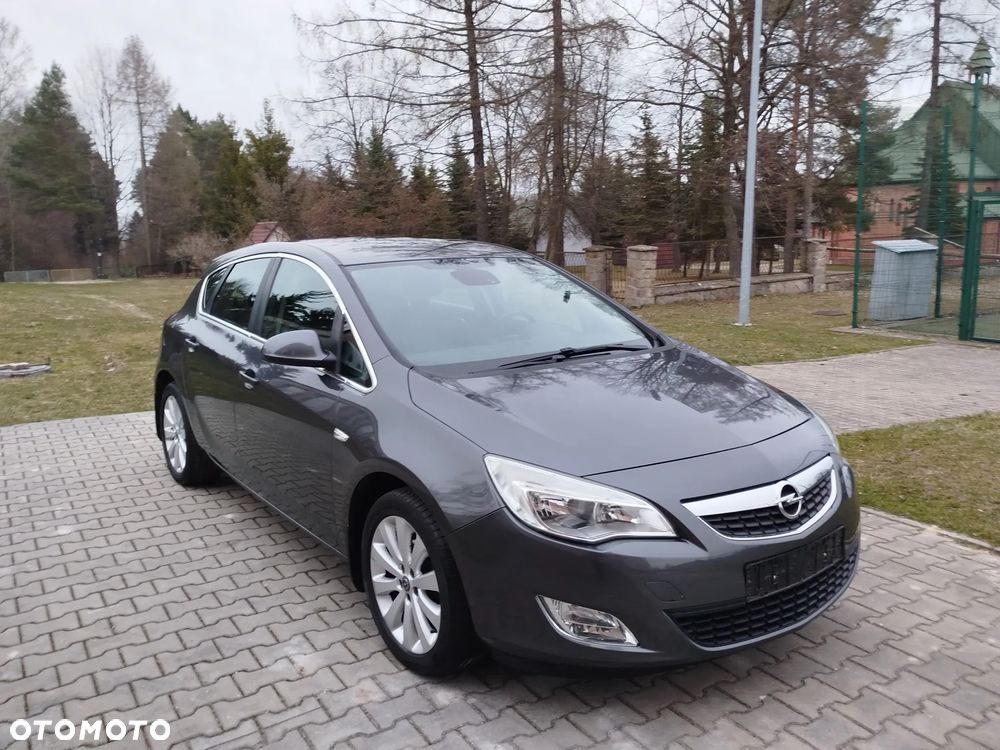 Opel Astra 1.6 Easytronic Cosmo - 11