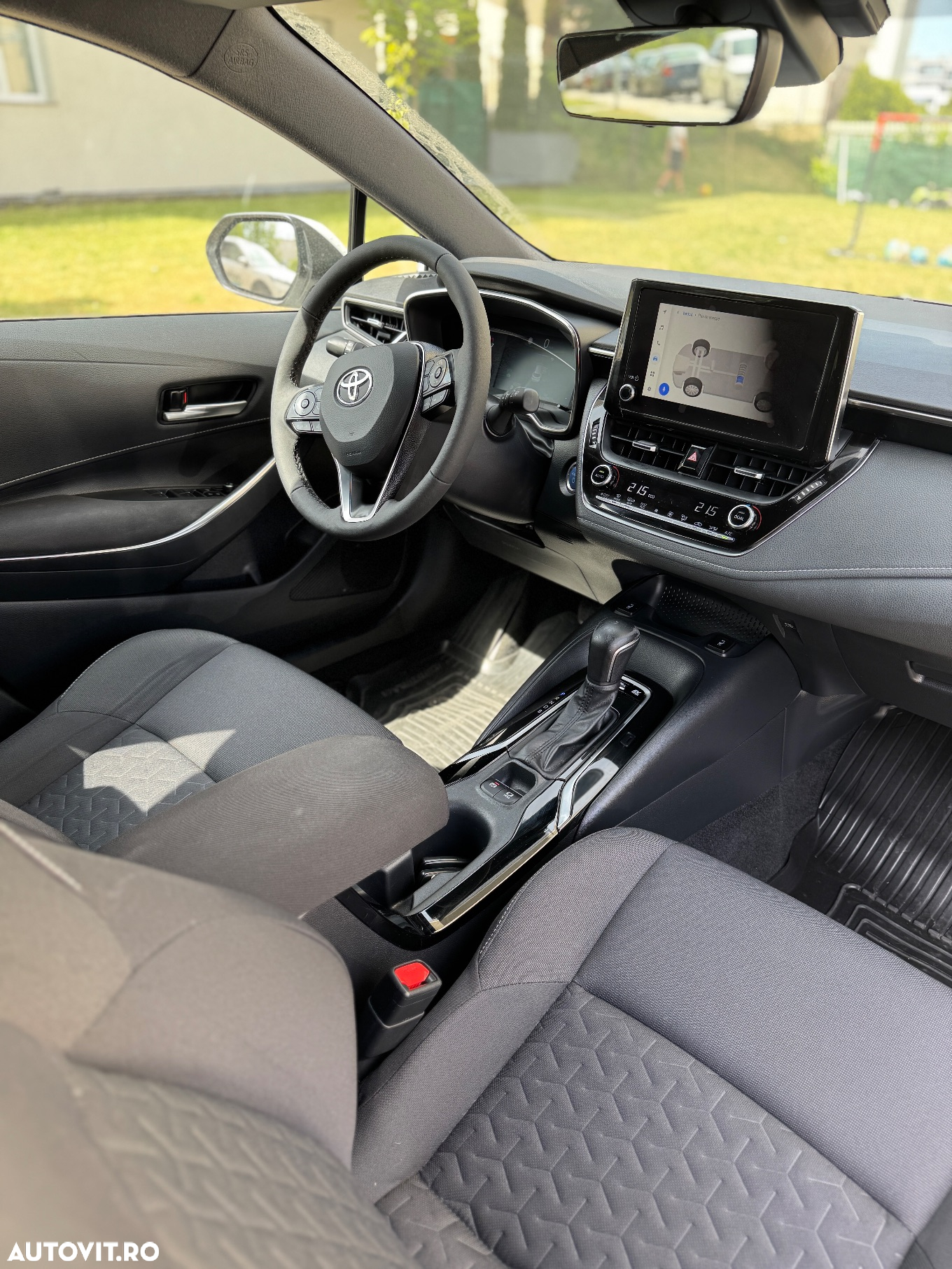 Toyota Corolla 1.8 HSD Business - 15