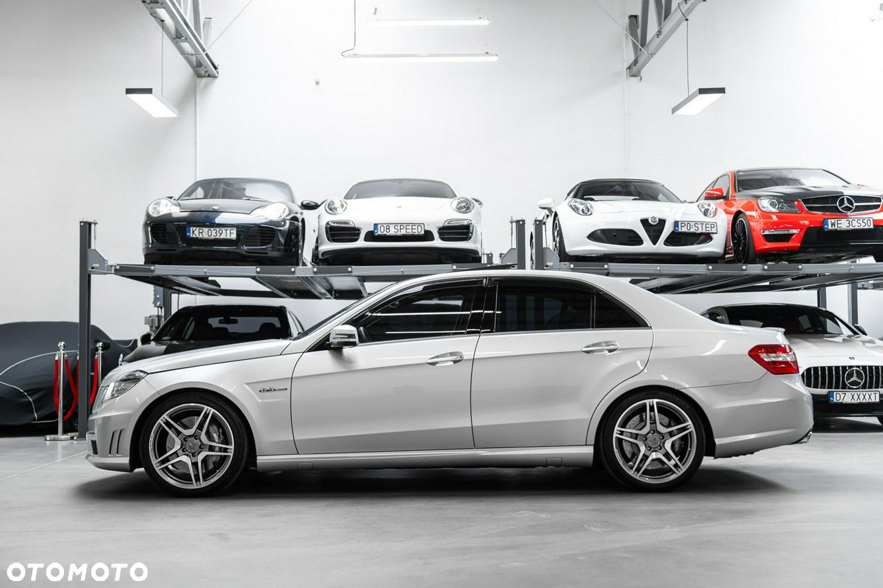 Mercedes-Benz Klasa E 63 AMG AMG Speedshift 7G-MCT - 7