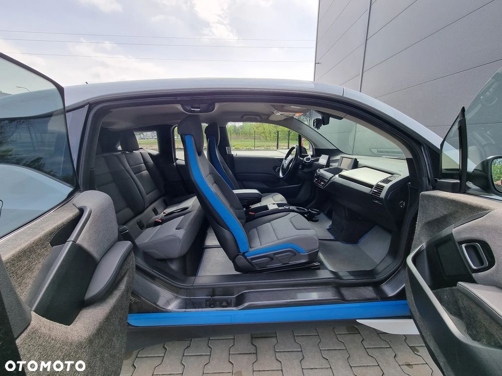 BMW i3 - 13