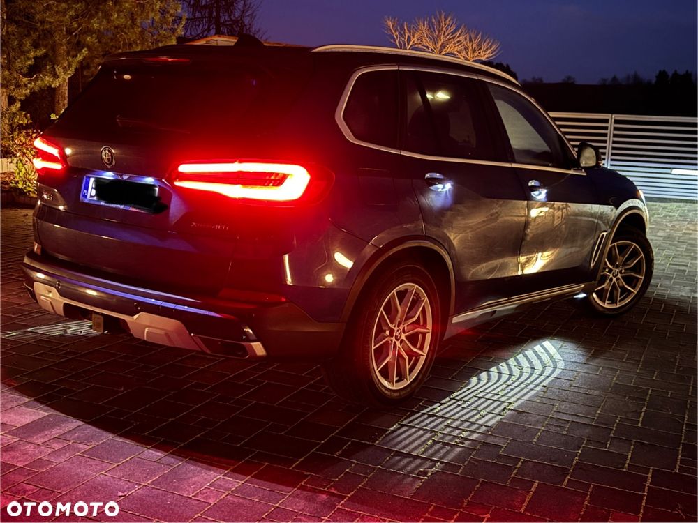 BMW X5 xDrive40i - 17