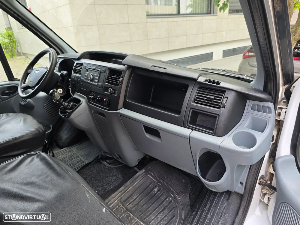 Ford Transit 350 L - 21