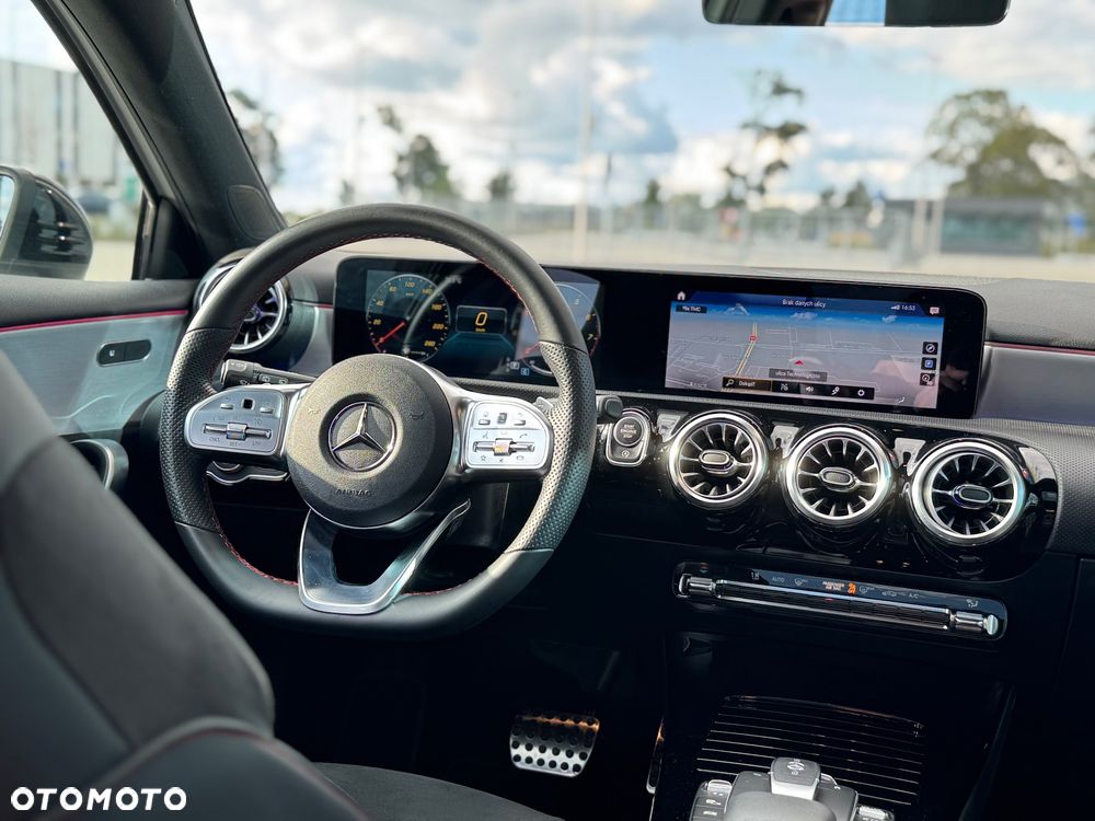 Mercedes-Benz Klasa A 200 AMG Line 7G-DCT - 10