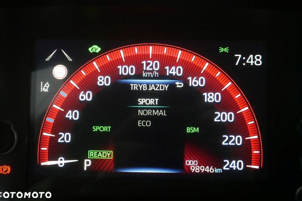 Toyota Corolla 1.8 Hybrid Executive - 25