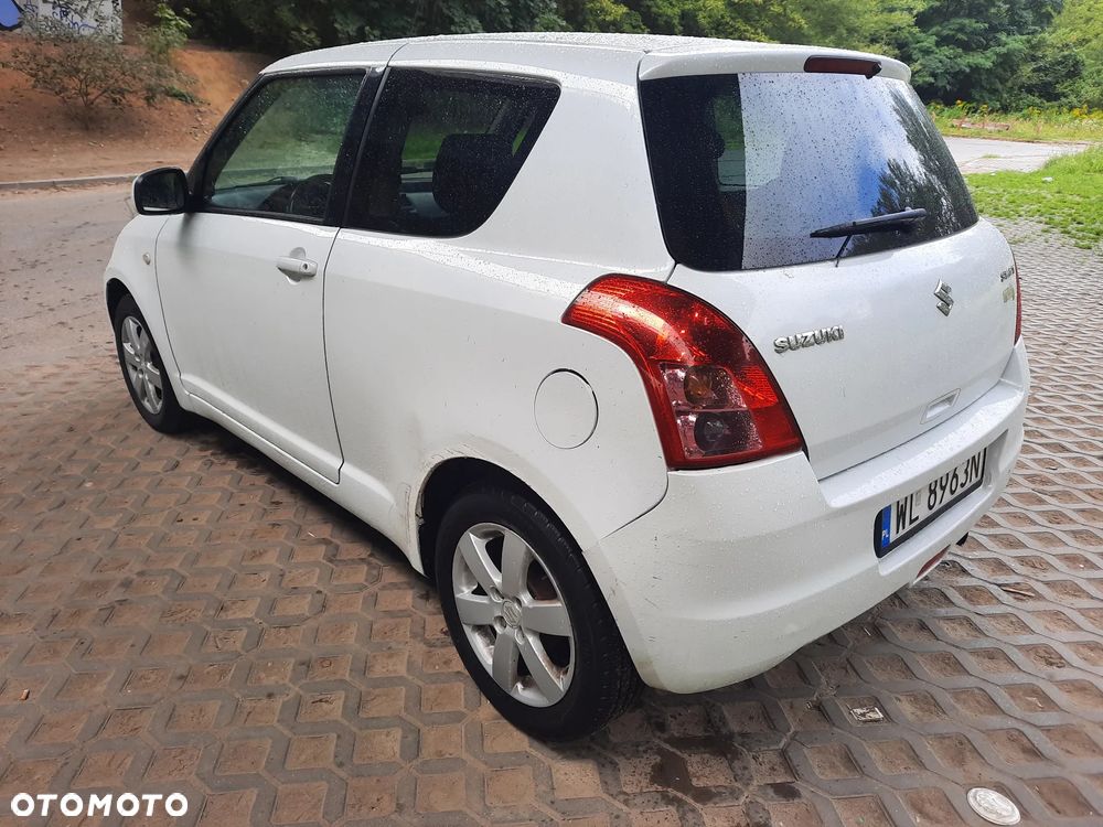 Suzuki Swift 1.3 GS - 3
