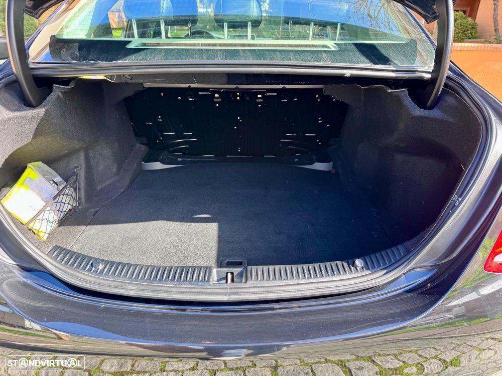 Mercedes-Benz C 200 - 13