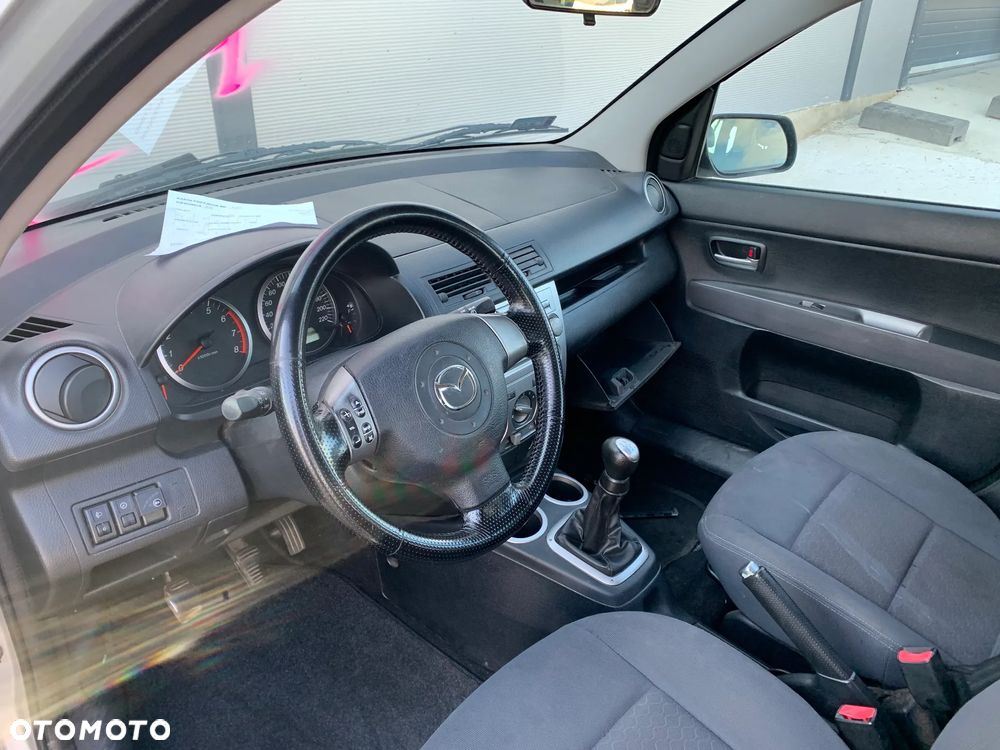 MAZDA 2 2003 *SAMOCHÓD NA CZĘŚCI* 2459 MASKA, LAMPA, DRZWI, LUSTERKO, ZDERZAK, GRILL, BŁOTNIK, KLAPA, BELKA, DESKA, FOTELE, KANAPA, ĆWIARTKA, KIEROWNICA, TARCZE, ZACISKI, ZAWIESZENIE, KOMPLETNY PRZÓD, KOMPLETNY TYŁ, LICZNIK, ZEGARY, PRAWE LEWE PRZÓD TYŁ - 5