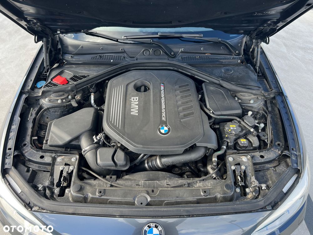 BMW Seria 1 M140i xDrive Shadow sport - 28