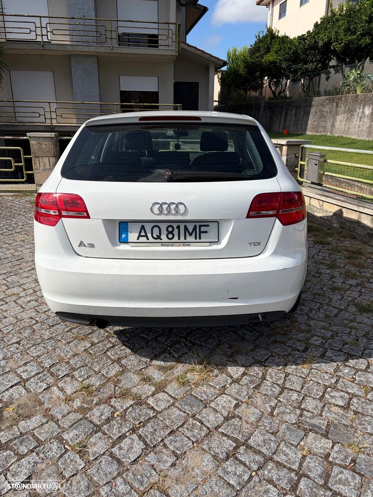 Audi A3 Sportback - 2