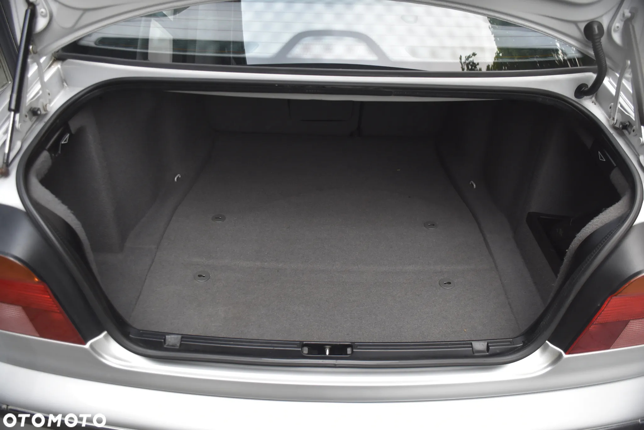 BMW Seria 5 - 12