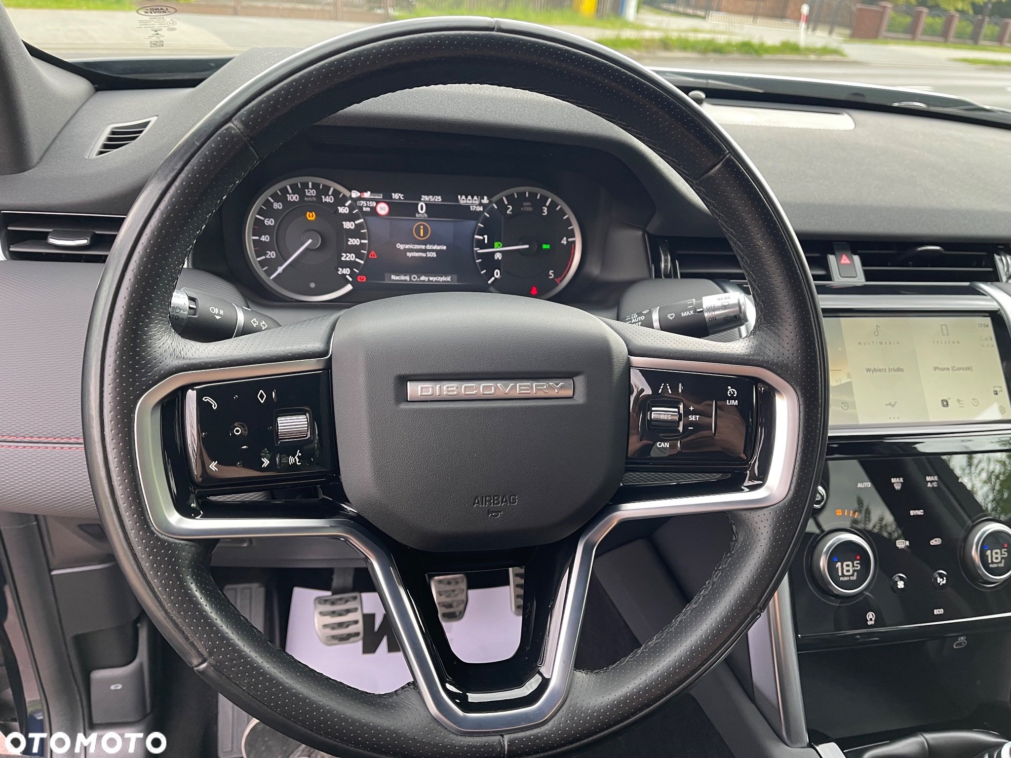 Land Rover Discovery Sport D165 FWD R-Dynamic SE - 28
