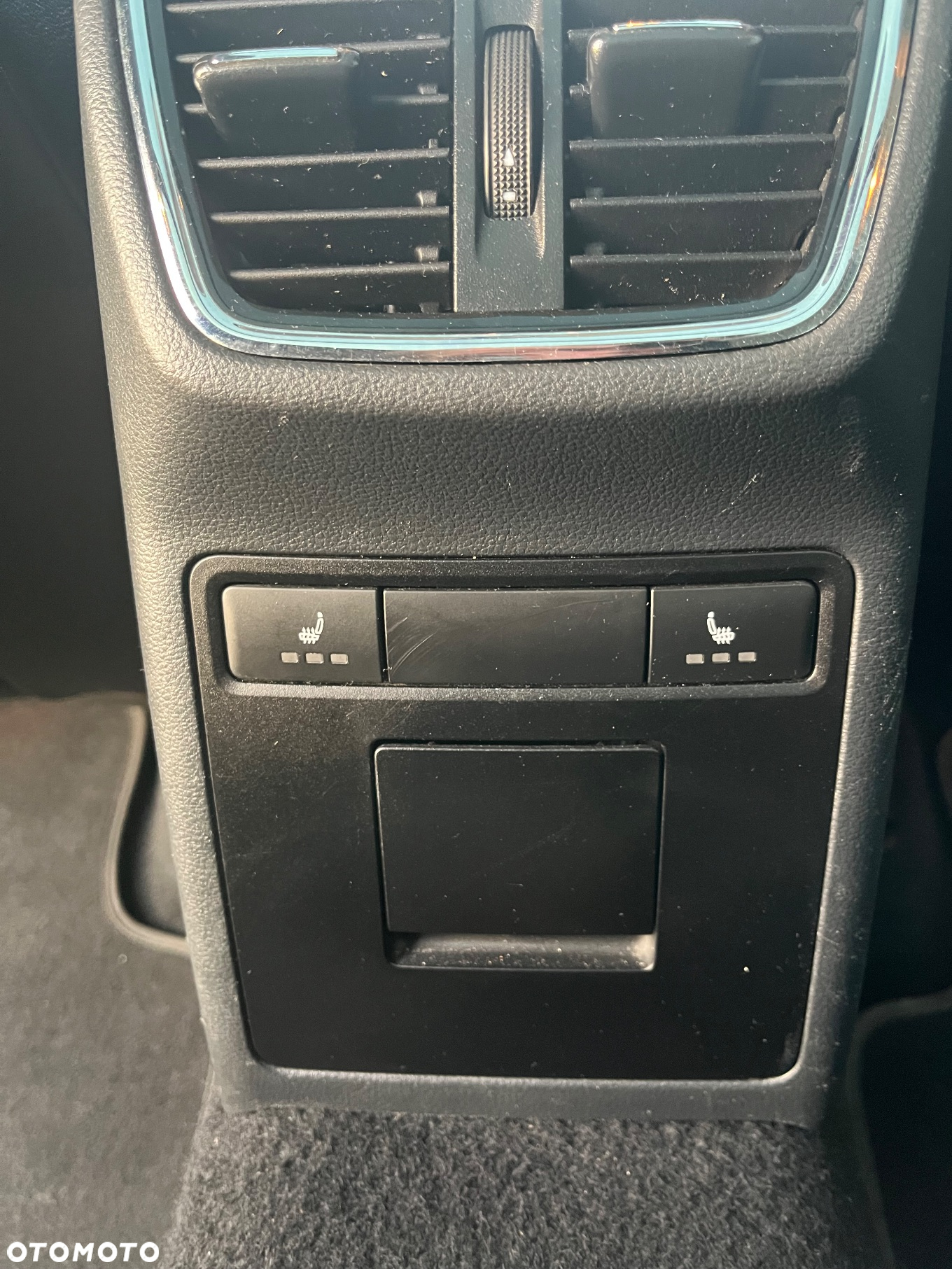 Skoda Octavia Combi 2.0 TDI (Green tec) 4x4 DSG Scout - 29