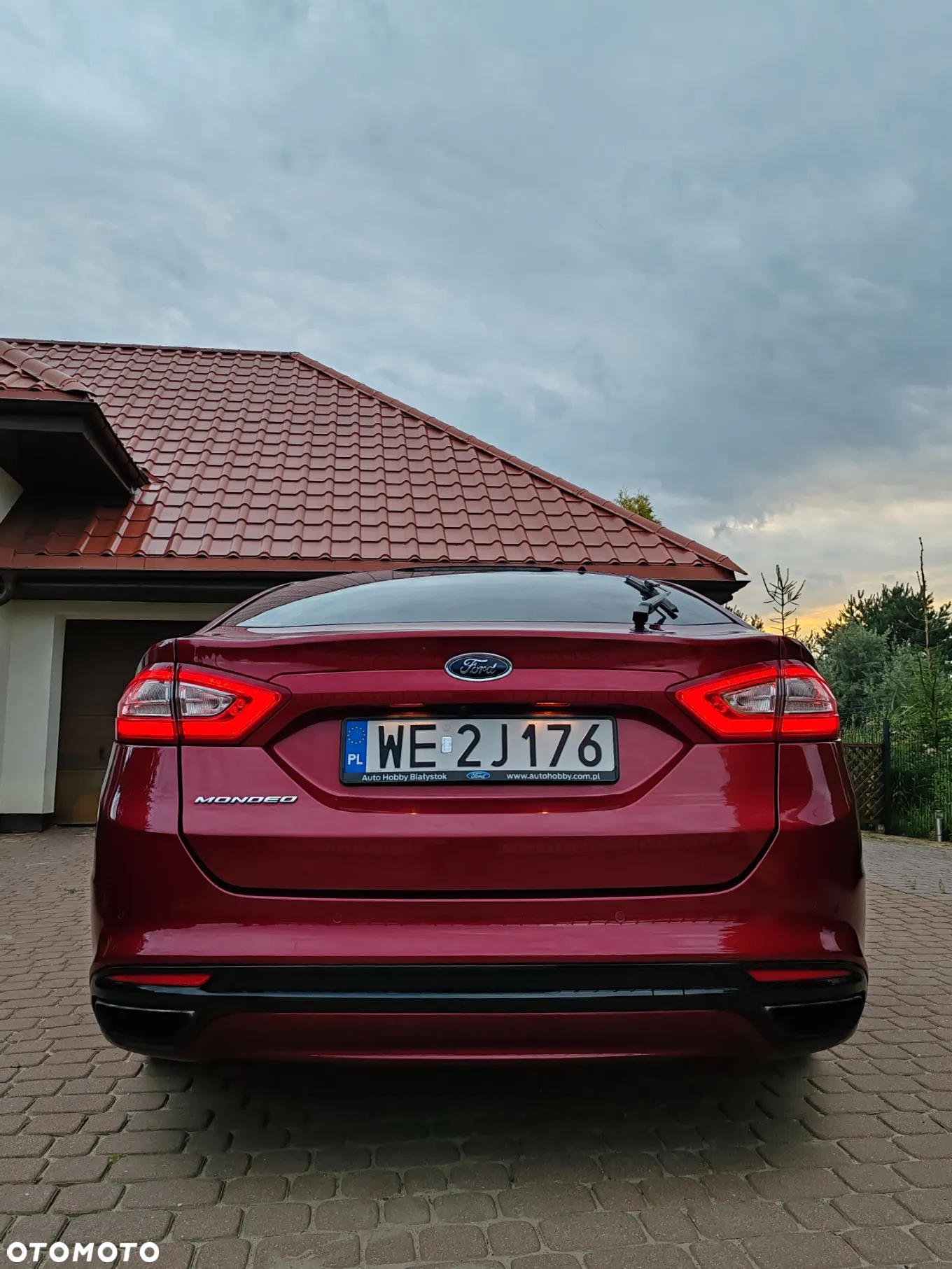 Ford Mondeo 2.0 EcoBoost Titanium - 4
