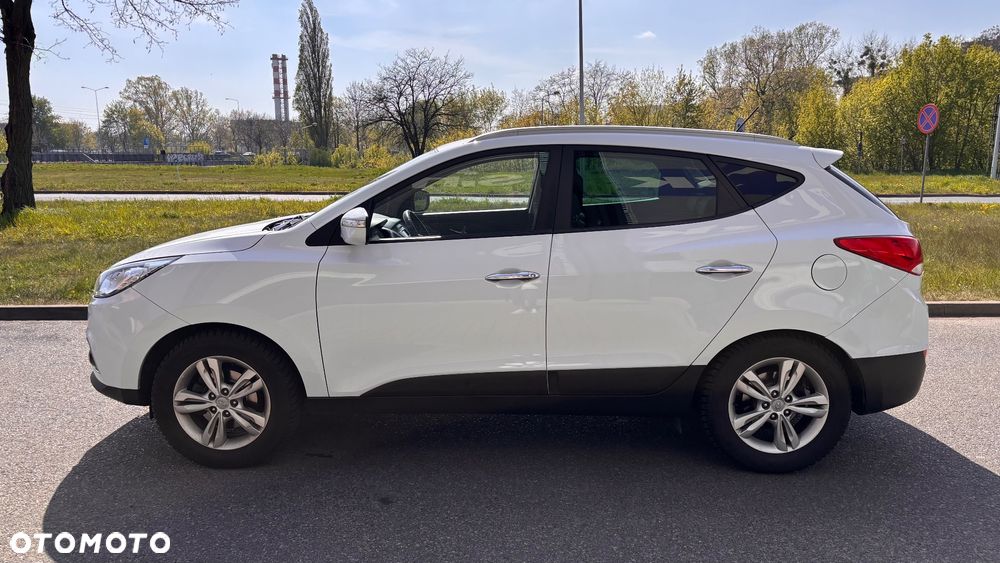 Hyundai ix35 2.0 CRDi 4WD Automatik Style - 4