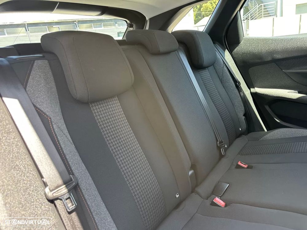 Peugeot 3008 - 37