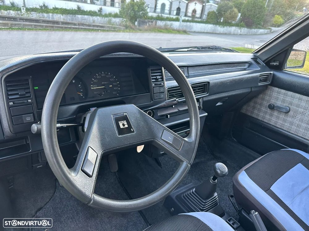 Toyota Starlet 1.0 - 7