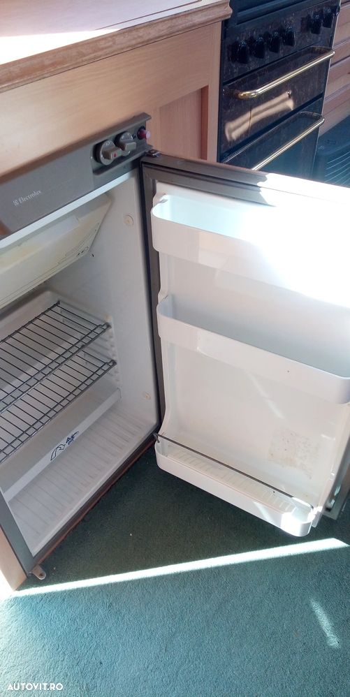 Fleetwood Colchester 500EB - 14