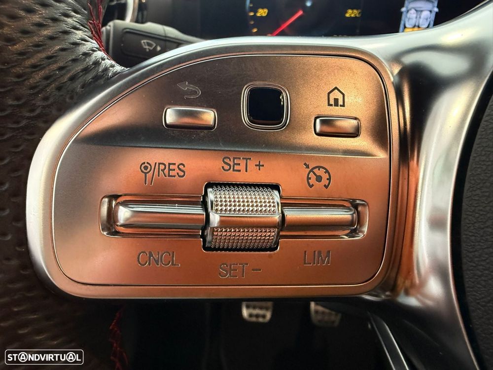 Mercedes-Benz A 160 AMG Line - 18