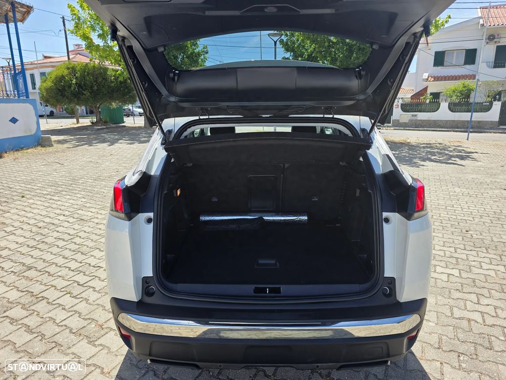 Peugeot 3008 1.2 PureTech Allure Pack - 38