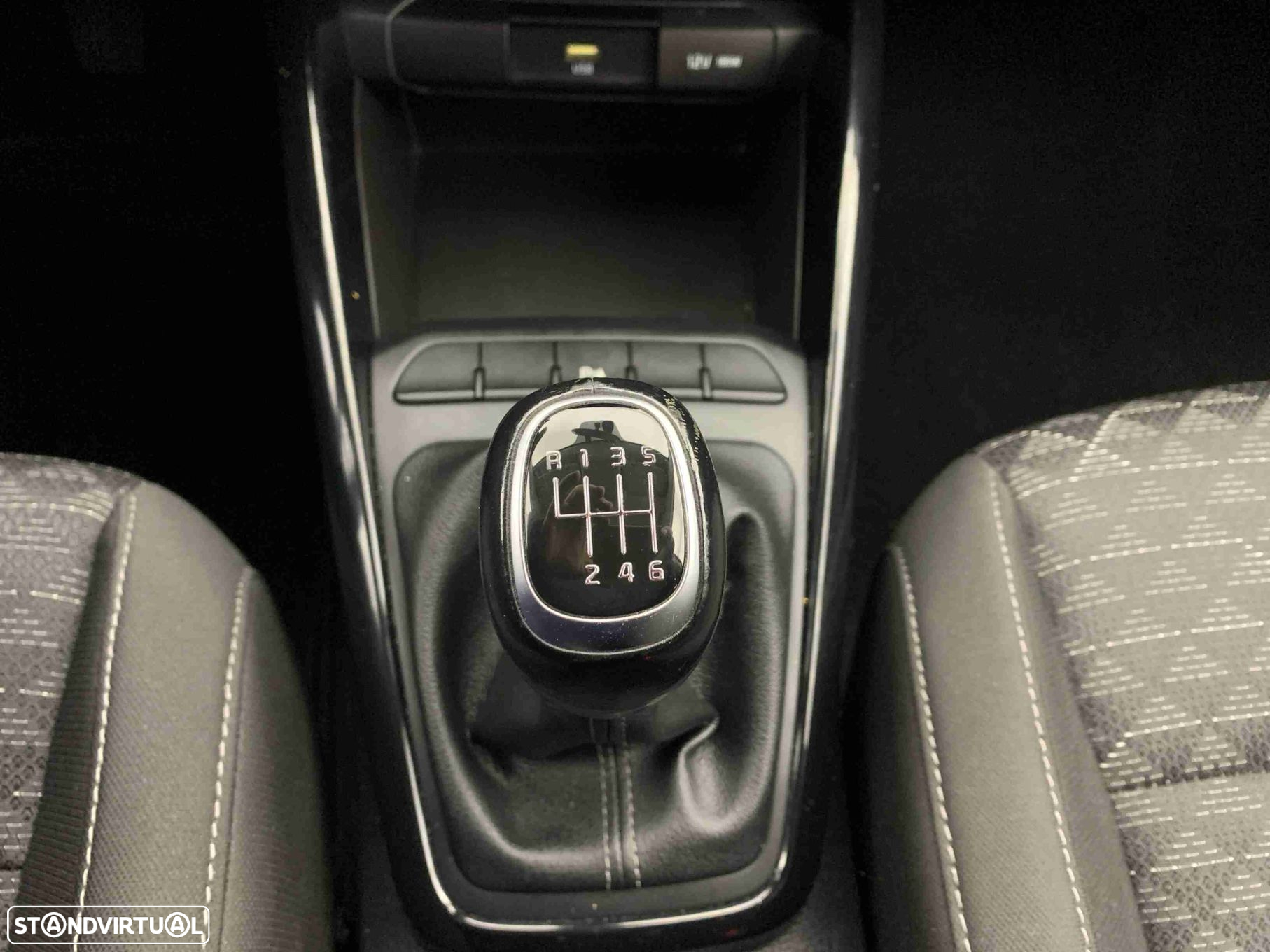 Kia Rio 1.0 T-GDi Wave - 10