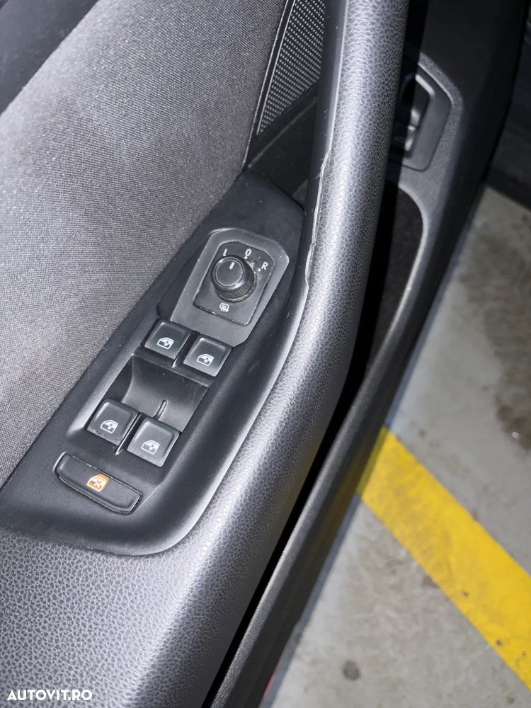 Volkswagen Passat - 16