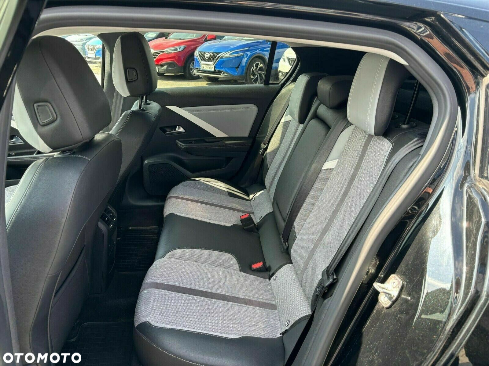 Opel Astra - 11