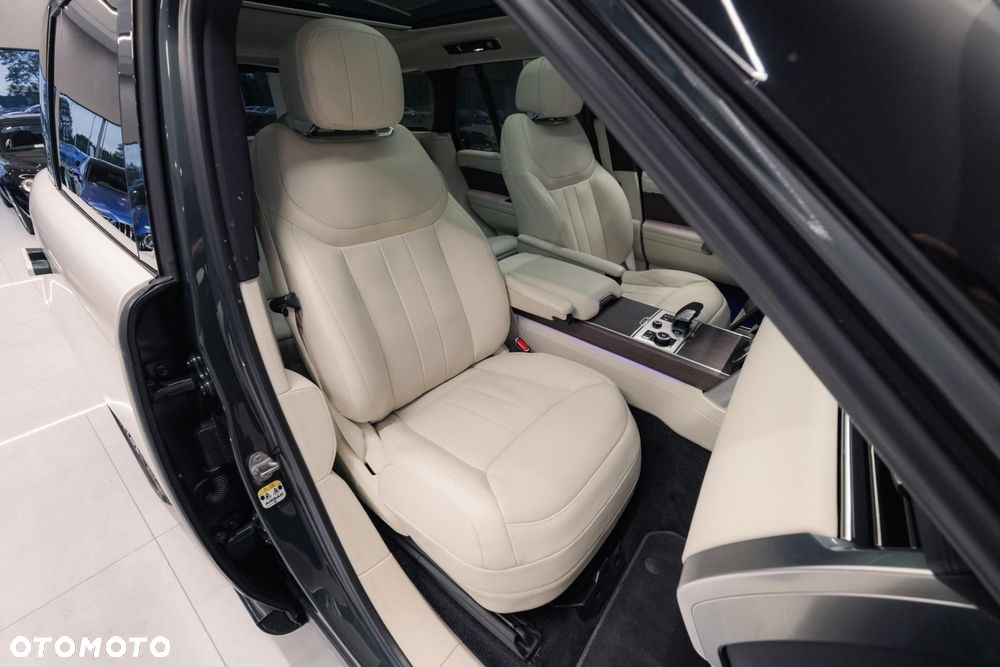 Land Rover Range Rover - 16