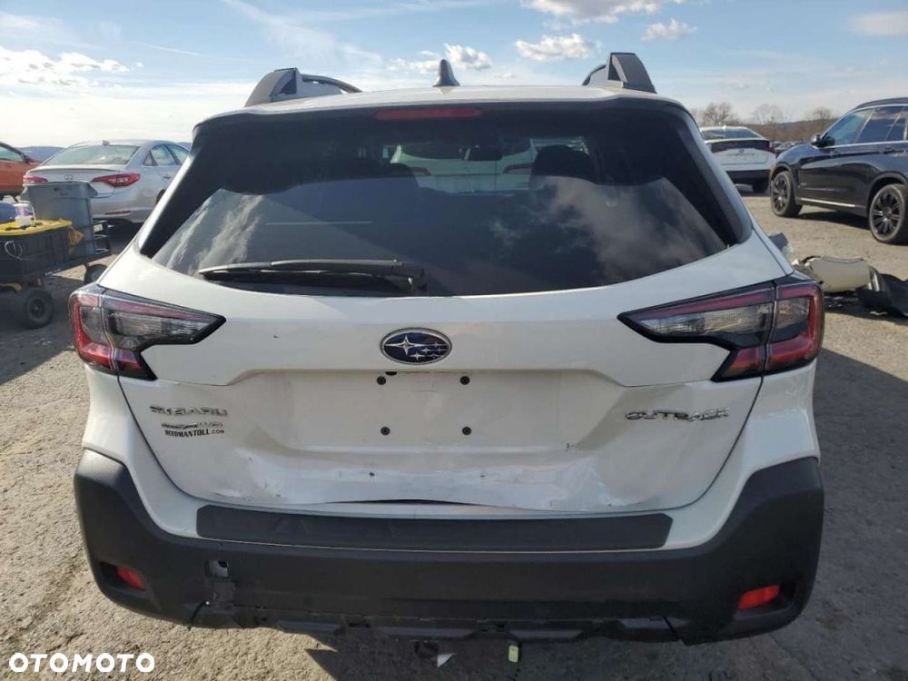Subaru Outback - 3
