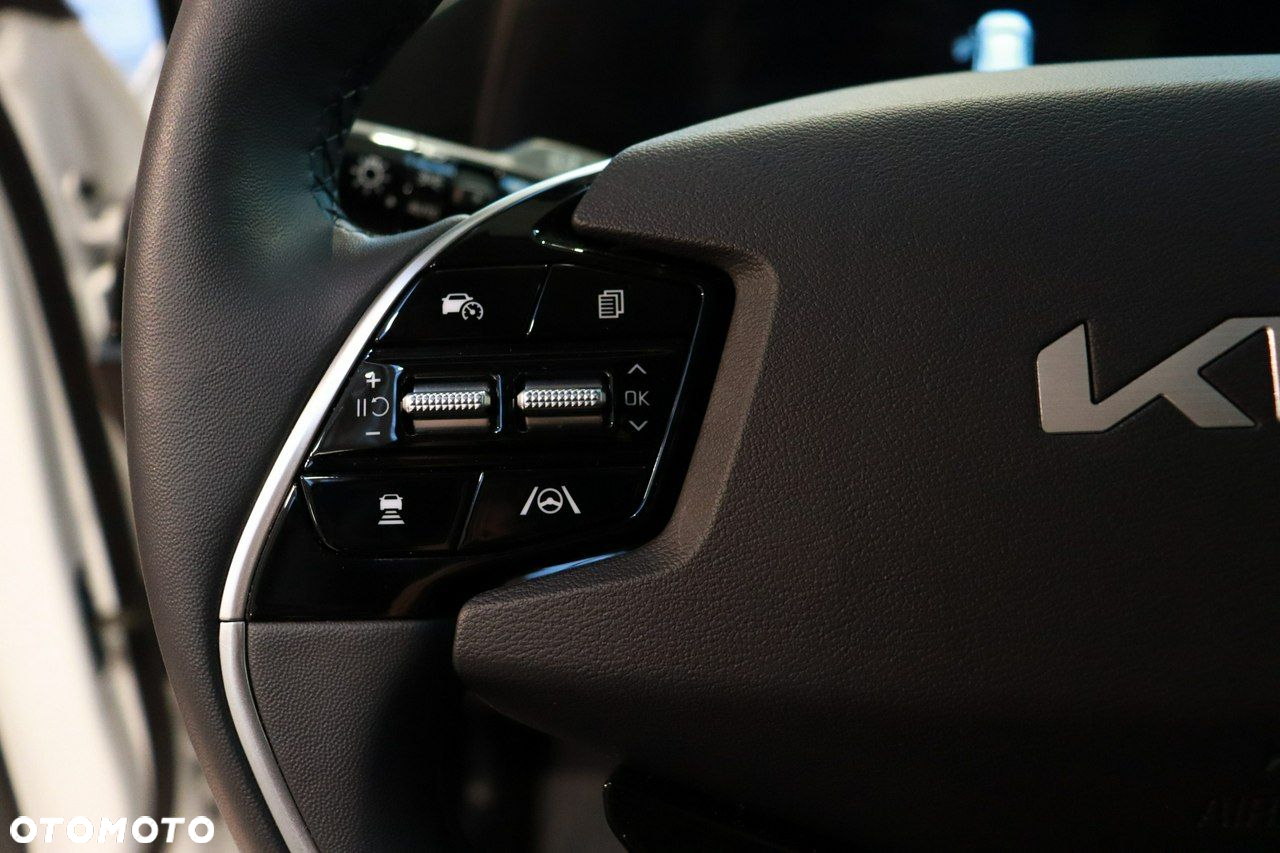 Kia Niro - 12