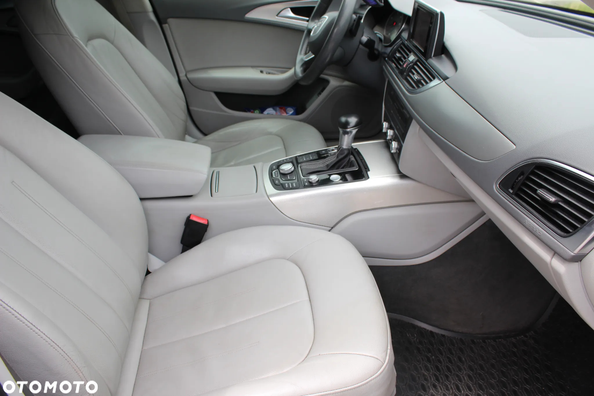 Audi A6 2.0 TDI ultra S tronic - 8