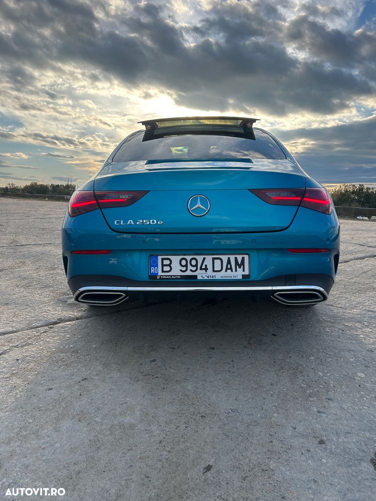 Mercedes-Benz CLA 250 - 8
